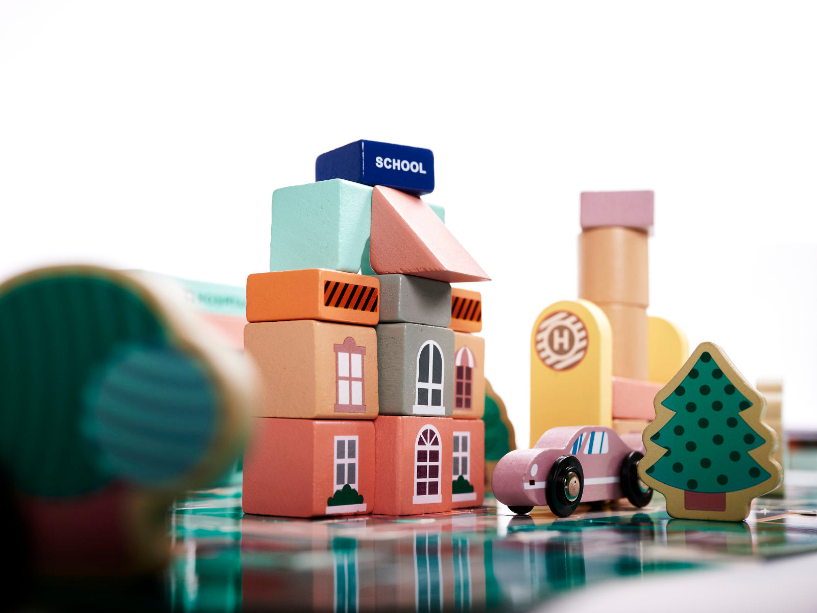 Izglītojoša koka klucīšu sacīkšu trase 160el.