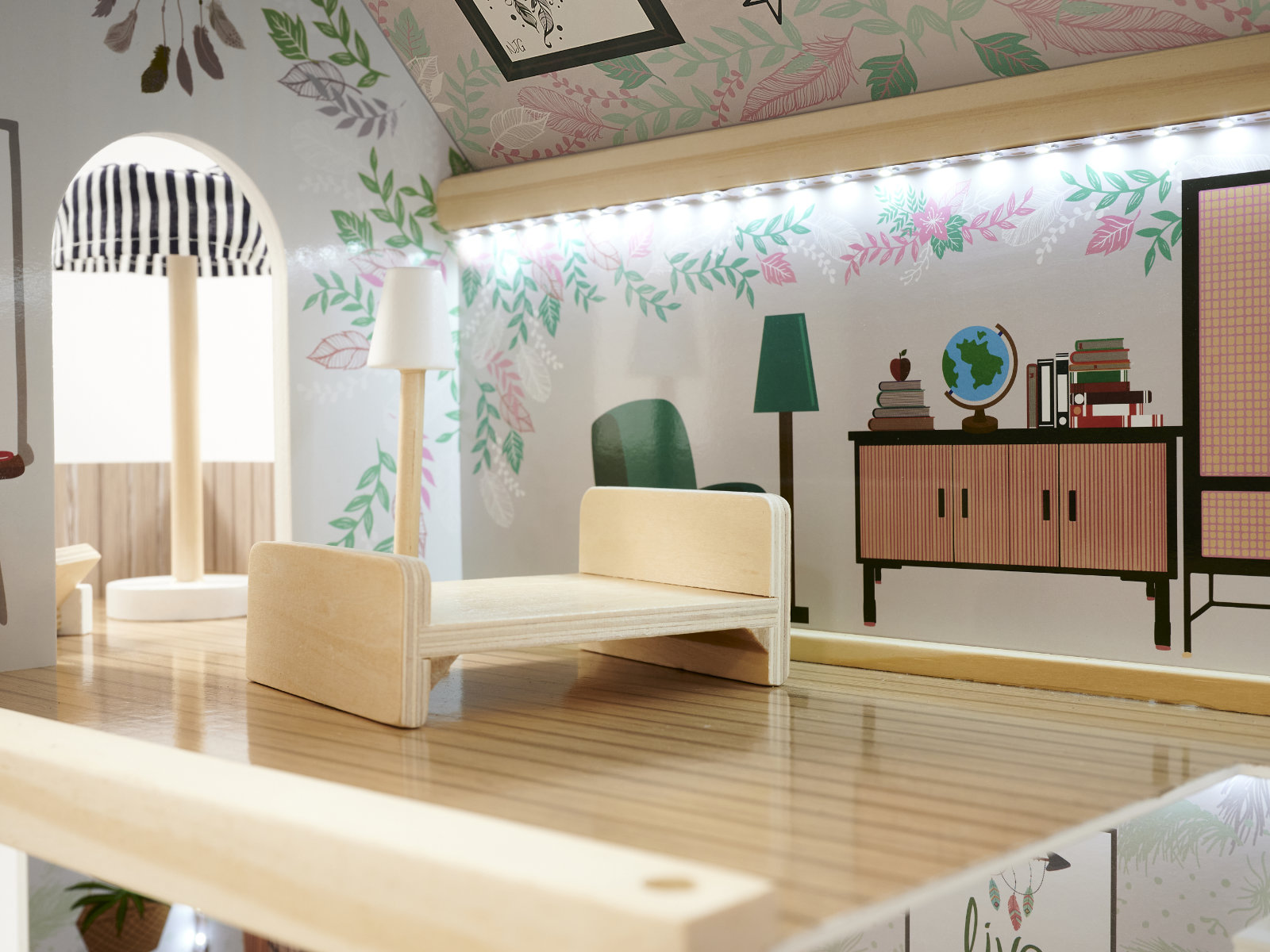 LULILO koka leļļu māja FLORO boho LED
