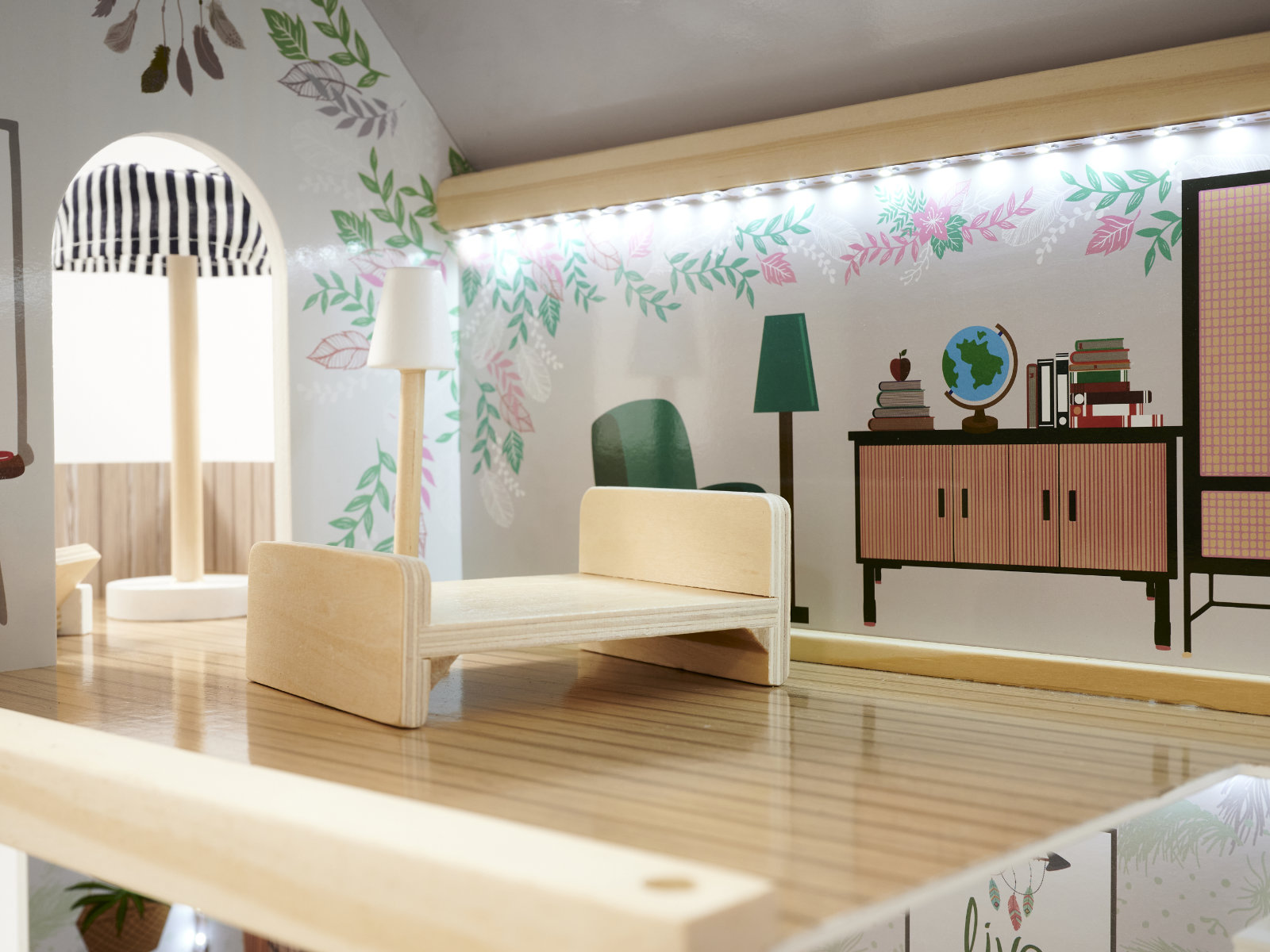 LULILO koka leļļu māja FLORO boho LED