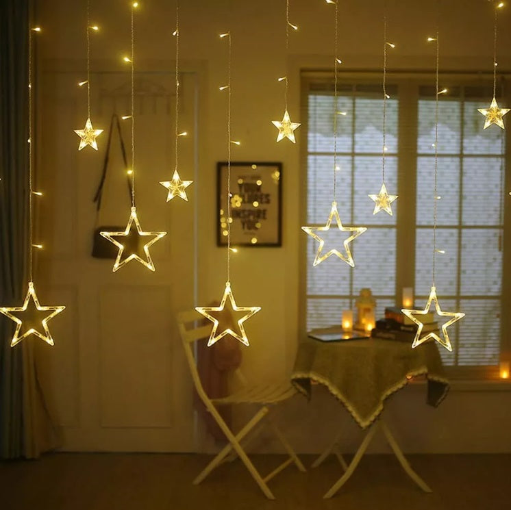 LED zvaigžņu aizkaru apgaismojums 2,5 m 138LED silti balta