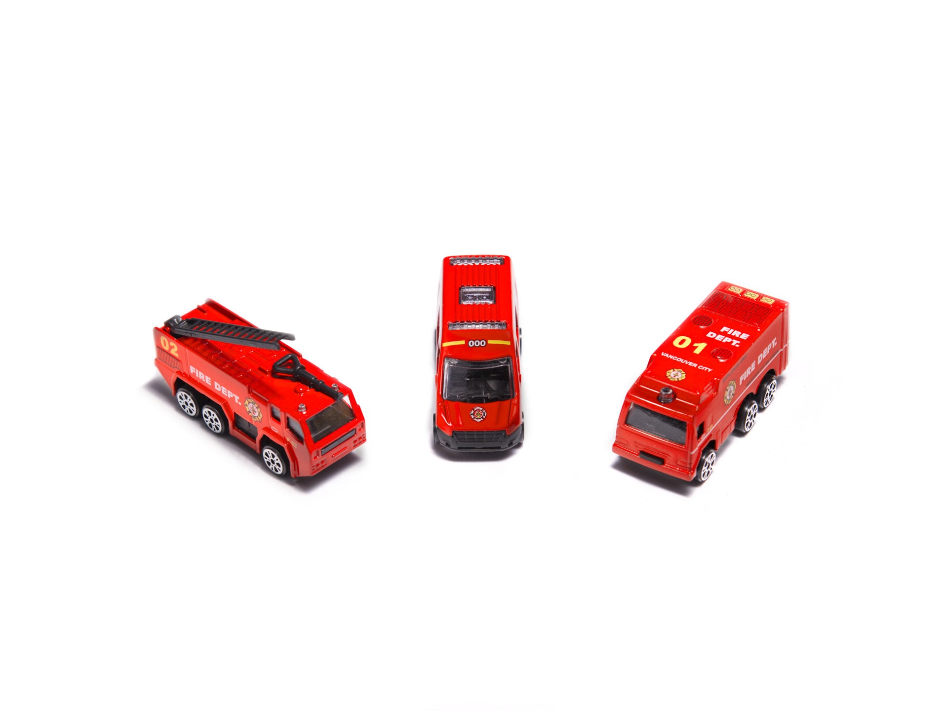 Transporta lidmašīna + 3 ugunsdzēsēju mašīnas