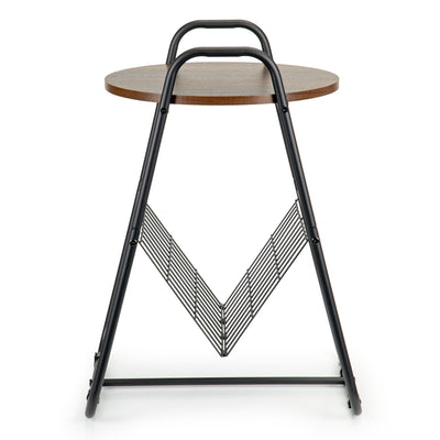 Kafijas galdiņš, bēniņi, naktsgaldiņa avīze