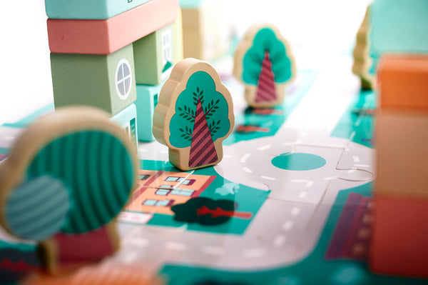 Izglītojoša koka klucīšu sacīkšu trase 160el.