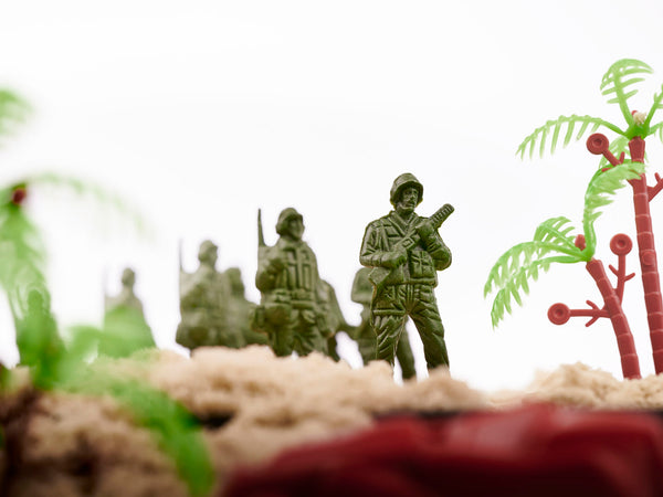 Karavīru militāro pamatņu figūru komplekts 307el.