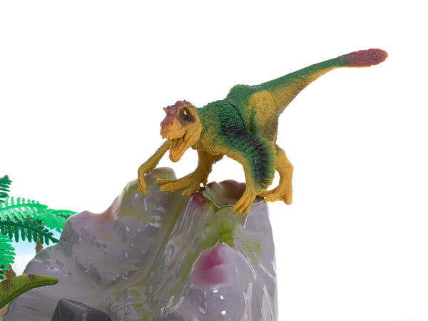 Dzīvnieku figūriņas dinozauri 7gab + paklājiņš un piederumu komplekts