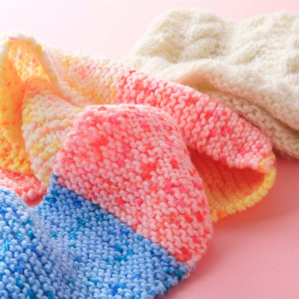 Maszyna-do-szycia-krosno-dziewiarskie-48-iglowa-okragla-4-klebki-wloczki-163925 Maszyna-do-szycia-krosno-dziewiarskie-48-iglowa-okragla-4-klebki-wloczki-163925