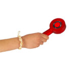 Szczotka-do-masazu-glowy-masazer-pielegnacja-wlosow-czerwone-swiatlo-aplikator-olejkow-USB-173224