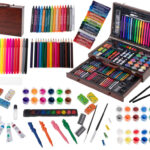 Zestaw-plastyczny-do-malowania-walizka-123el-1047742