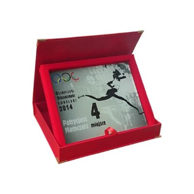 Стеклянный диплом в футляре