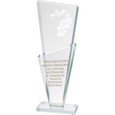 Стеклянный кубок с гравировкой + заливка краской