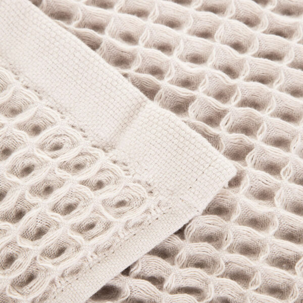 5904183888422_4 5904183888422_4