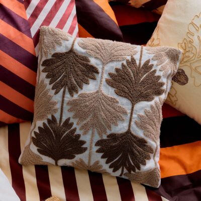 Pillowcase | ENDI | with tufted leaves | 45x45 cm | 704956