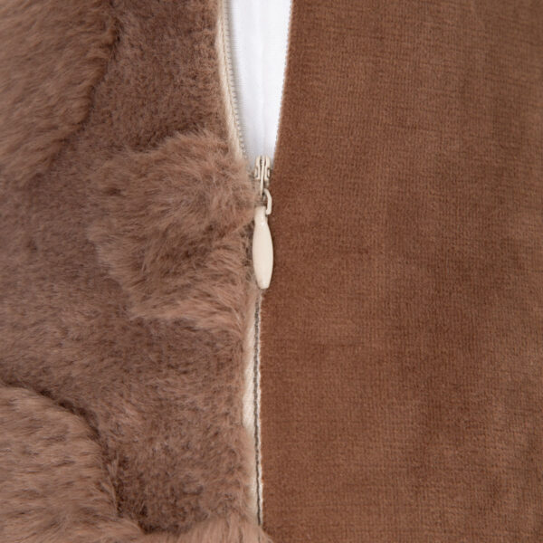 5906496750915_4 5906496750915_4