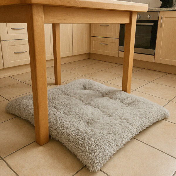 Legowisko-dla-psa-kota-pluszowe-poslanie-wlochata-poduszka-poducha-shaggy-115cm-szary-176664 Legowisko-dla-psa-kota-pluszowe-poslanie-wlochata-poduszka-poducha-shaggy-115cm-szary-176664