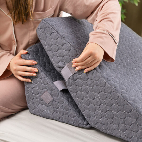 23356_04_Reading_Pillow_3in1_MemoSilver_VitaSpine_WEB 23356_04_Reading_Pillow_3in1_MemoSilver_VitaSpine_WEB