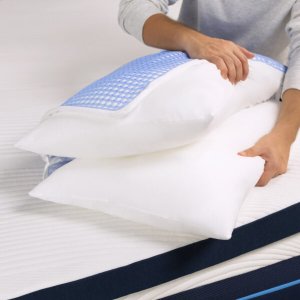 23627_13_Pillow_MemoElite_50x70_WEB 23627_13_Pillow_MemoElite_50x70_WEB