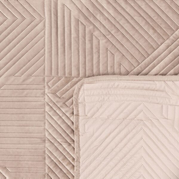 5906496745577_4 5906496745577_4