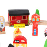 Kolejka-drewniana-pociag-tor-samochodowy-70-elementow-177398