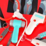 Zestaw-lekarza-stacja-medyczna-maly-doktor-34-elementY-178292