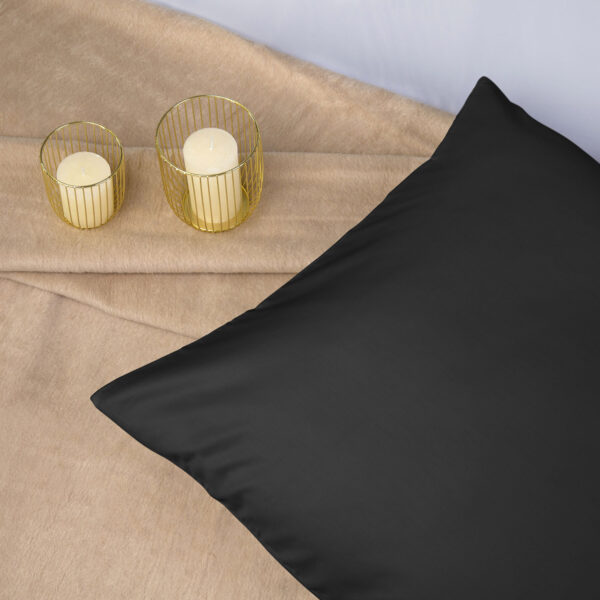 posciel-satyna-bawelniana-czarny-04000966-200x220 posciel-satyna-bawelniana-czarny-04000966-200x220