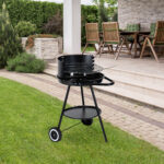 Modern house with beauty garden