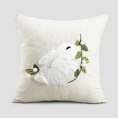 Наволочка | UTLA | из льняной смеси с аппликацией зайца с помпонами | 45x45 см | 734076