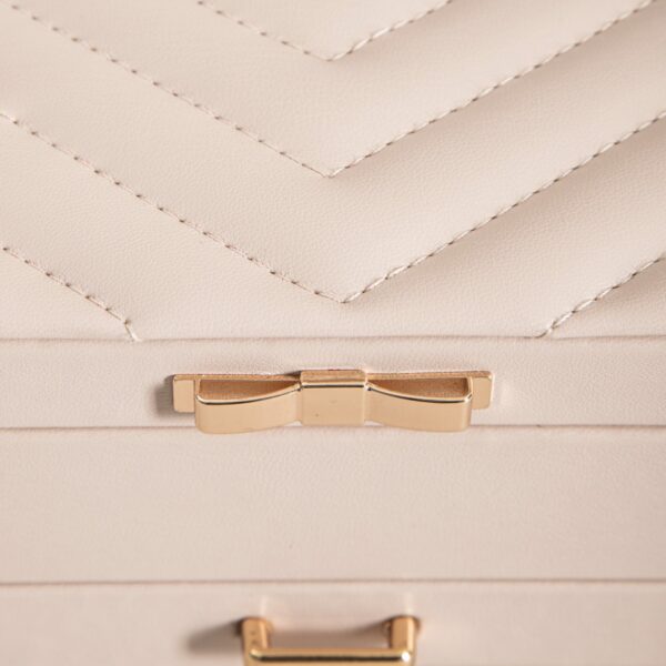 5906496752735_4 5906496752735_4