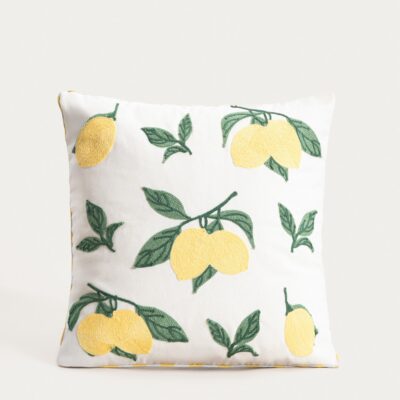Наволочка | KIRAN | с декоративной вышивкой в виде лимонов | 45x45 см | 769092