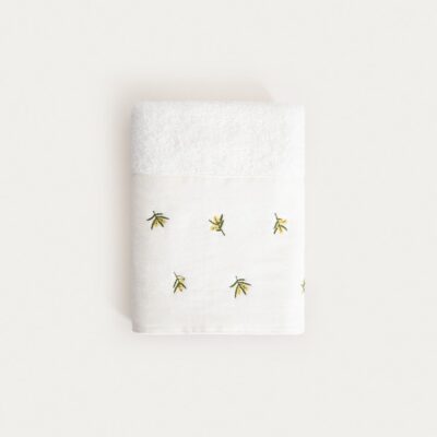 Towel | YORK | With decorative embroidery | 50x90 cm | 770180