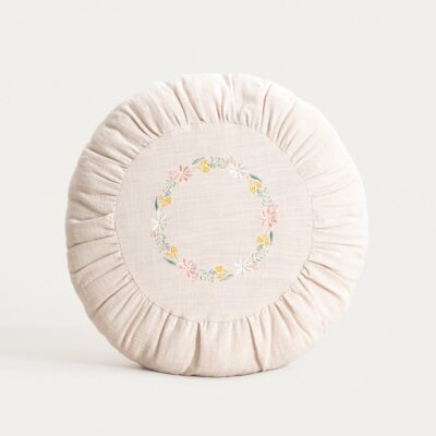 Poduszka | BANF | ecru bawełniana z dekoracyjnym haftem | 38cm | 770609