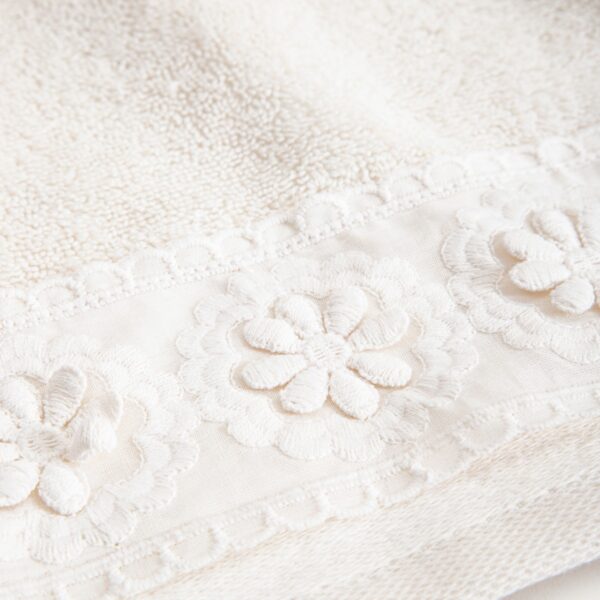 5906496770746_4 5906496770746_4