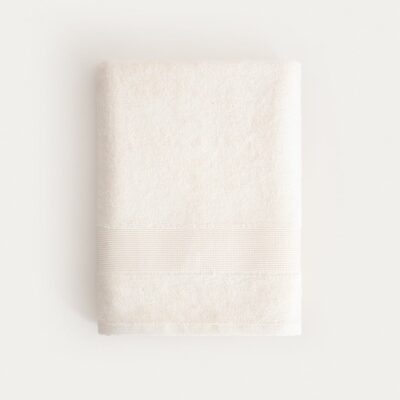 Towel | CELLEN | ecru with a touch of lyocell | 70x130 cm | 770791