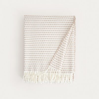 Одеяло | SORBO | с бахромой и структурированным бежевым узором | 150x200 см | 771583