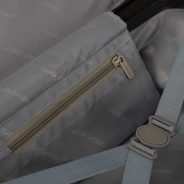 Walizka-podrozna-dla-dzieci-na-kolkach-bagaz-podreczny-motor-180371 Walizka-podrozna-dla-dzieci-na-kolkach-bagaz-podreczny-motor-180371