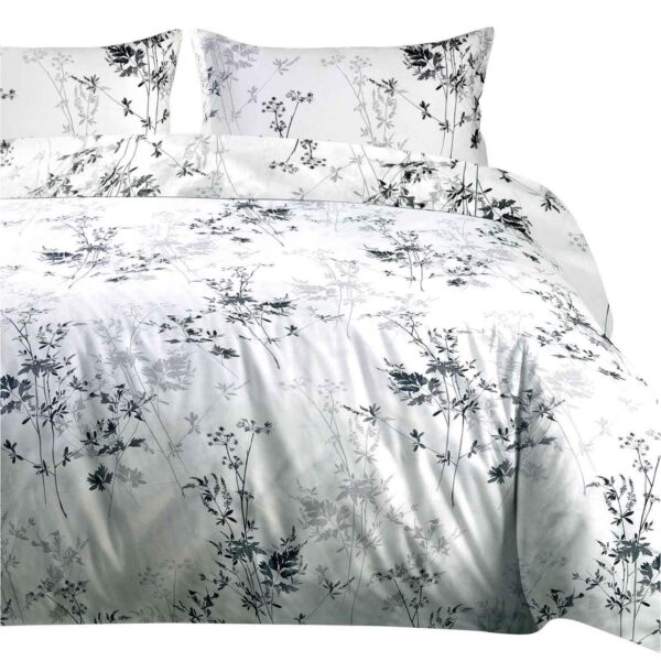 Realistic bed set mockup displaying a stylish bedding collection Realistic bed set mockup displaying a stylish bedding collection