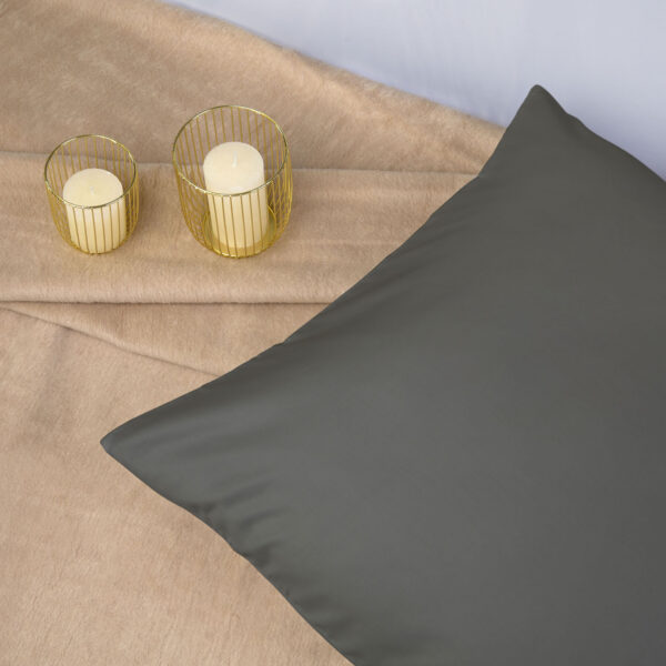 posciel-satyna-bawelniana-j-szary-037-140x200-1pos posciel-satyna-bawelniana-j-szary-037-140x200-1pos