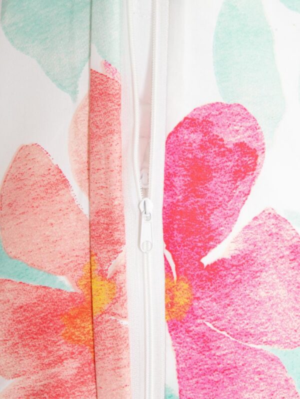 ___purein___05485B05-CB21-82AF-71D5-E3488D1EFA63 ___purein___05485B05-CB21-82AF-71D5-E3488D1EFA63