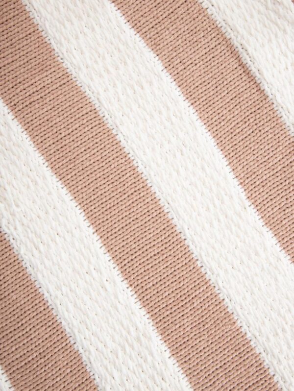 ___purein___0B7DF00B-5DD0-5FB2-C018-D0792891A2E5 ___purein___0B7DF00B-5DD0-5FB2-C018-D0792891A2E5