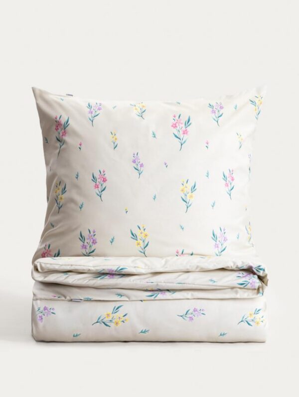 ___purein___950BB0C8-A7D9-38E3-D5CB-74DF4F946EA5