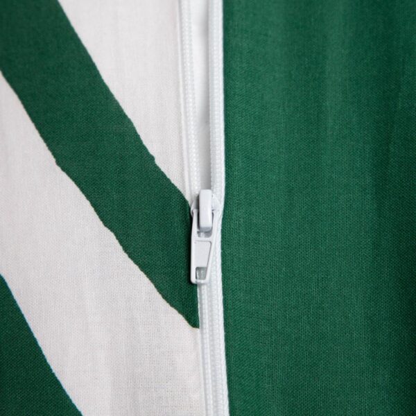 ___purein___CAB2F655-B2A6-67D9-3FB0-BE82CB673C3E