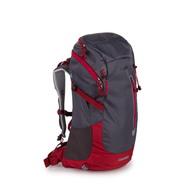 22198_01_Hiking_Backpack_35L_NES_Move_WEB