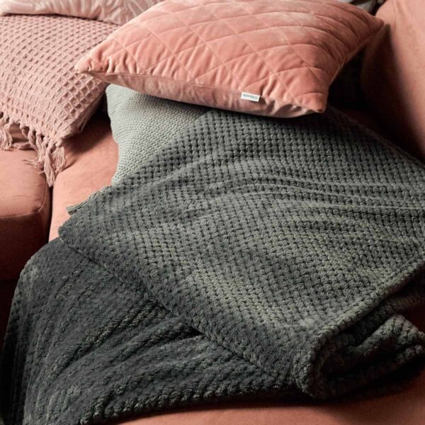 5902869959848_w_1 5902869959848_w_1