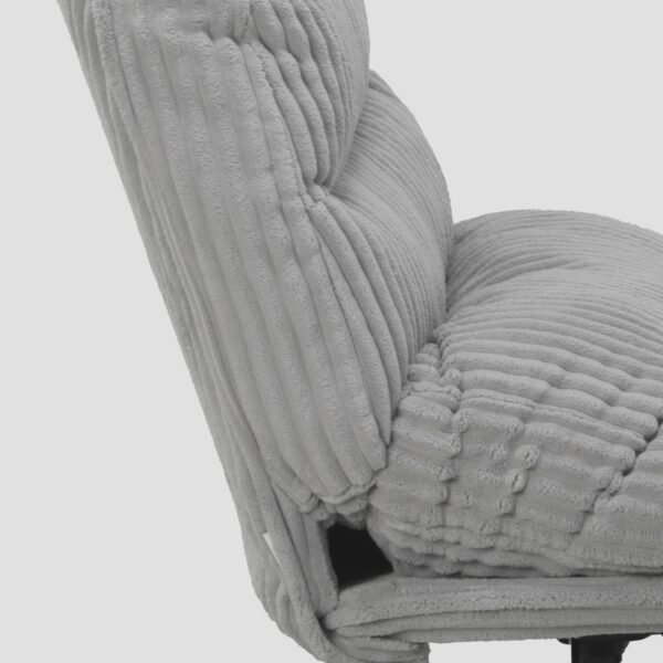 5906496747533_4 5906496747533_4