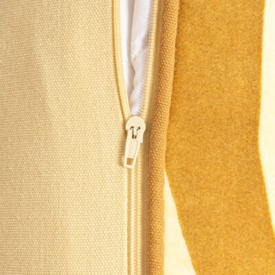 Aizsega uz spilvena | DARIKA | samts ar strukturētu rakstu dzeltens | 45x45cm | 770630