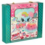 Kosmetyki-do-makijazu-make-up-lakiery-torebka-spodniczka-zestaw-22-elementy-173774