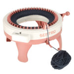 Maszyna-do-szycia-krosno-dziewiarskie-8-iglowa-okragla-4-klebki-wloczki-160930