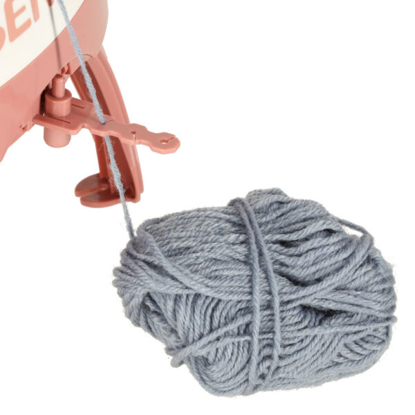 Maszyna-do-szycia-krosno-dziewiarskie-8-iglowa-okragla-4-klebki-wloczki-160932 Maszyna-do-szycia-krosno-dziewiarskie-8-iglowa-okragla-4-klebki-wloczki-160932