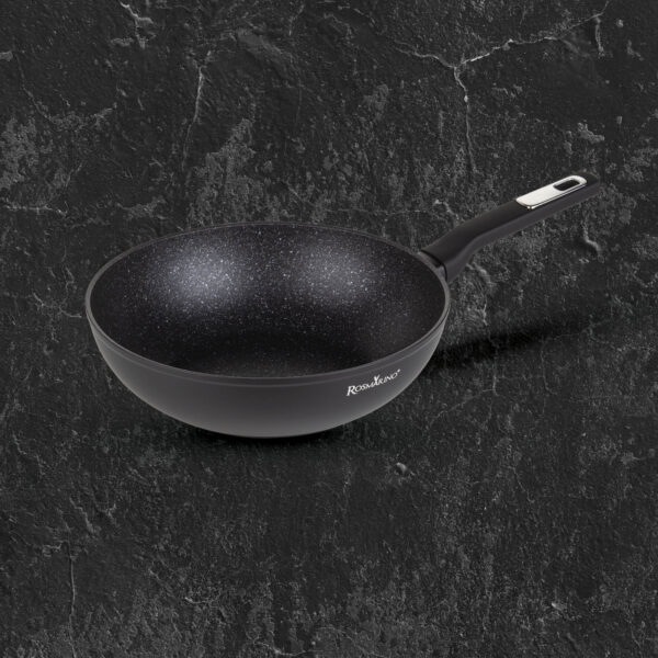 PS01_Blackstone_ee9oyj