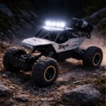 Samochod-zdalnie-sterowany-na-pilota-RC-Rock-Crawler-1-12-4WD-METAL-srebrny-183901