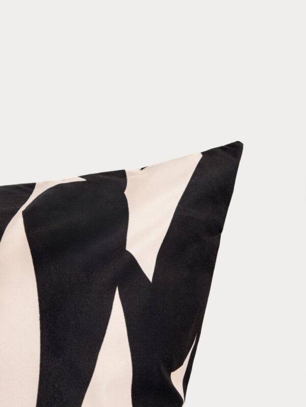 ___purein___8B5908C7-42F8-8C4D-66CF-DB754334B3A2 ___purein___8B5908C7-42F8-8C4D-66CF-DB754334B3A2